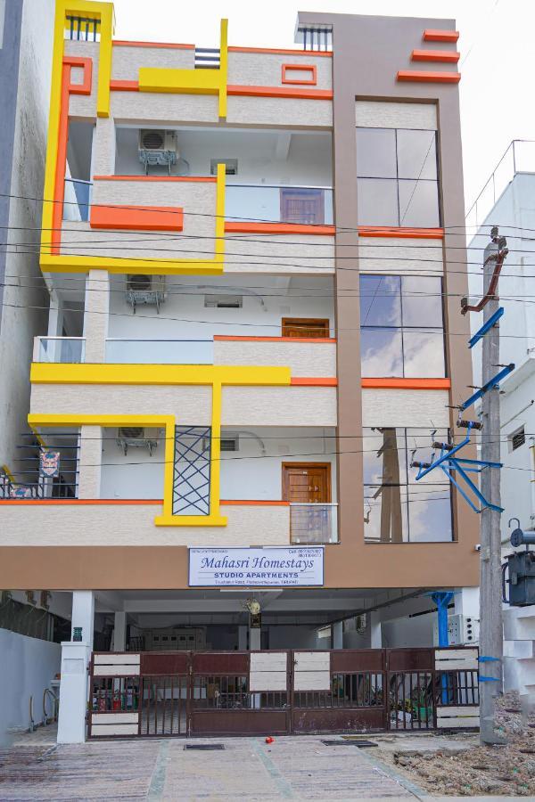 Mahasri Studio Apartments- Brand New Fully Furnished Air Conditioned Studio Apartments 티루파티 외부 사진