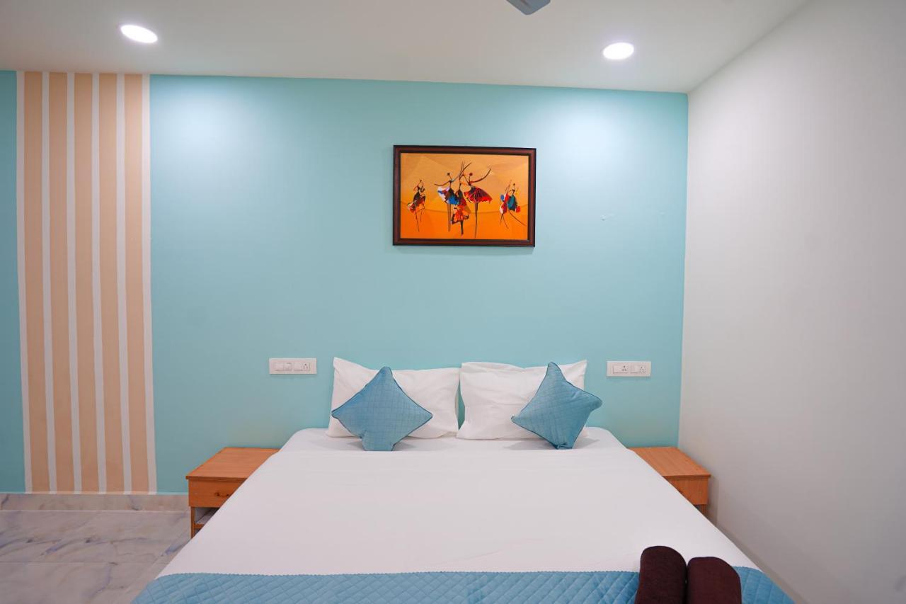 Mahasri Studio Apartments- Brand New Fully Furnished Air Conditioned Studio Apartments 티루파티 외부 사진