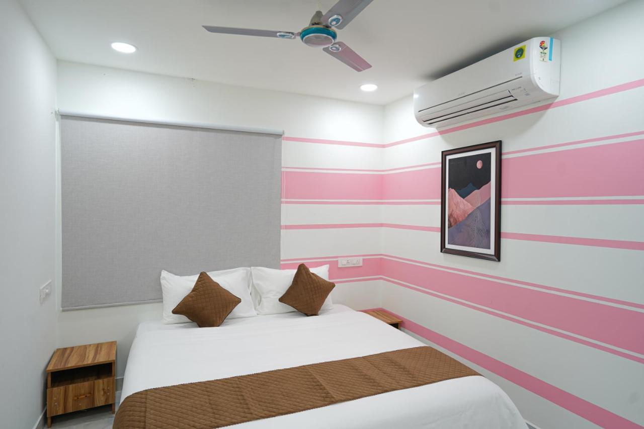 Mahasri Studio Apartments- Brand New Fully Furnished Air Conditioned Studio Apartments 티루파티 외부 사진